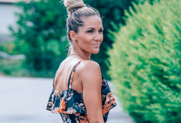 <strong>GLØD:</strong> Personlig trener og blogger Camilla Aastorp Andersen avslører hemmeligheten bak brunfargen sin. FOTO: Privat <strong>GLØD:</strong> Personlig trener og blogger Camilla Aastorp Andersen avslører hemmeligheten bak brunfargen sin. FOTO: Privat