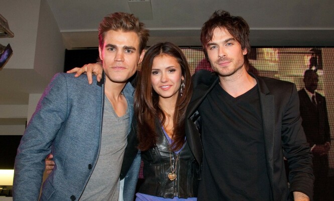 UVENNER: Nina Dobrev likte ikke Paul Wesley (t.v.) i starten. Hun datet imidlertid Ian Somerhalder (t.h.) i flere år. Foto: NTB scanpix UVENNER: Nina Dobrev likte ikke Paul Wesley (t.v.) i starten. Hun datet imidlertid Ian Somerhalder (t.h.) i flere år. Foto: NTB scanpix