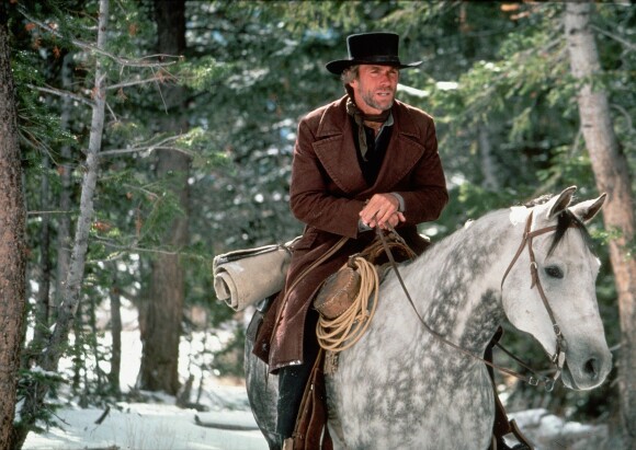 ME AND MY PONY: Clint Eastwood i «Pale Rider» fra 1985, som Eastwood selv regisserte. FOTO: NTB Scanpix ME AND MY PONY: Clint Eastwood i «Pale Rider» fra 1985, som Eastwood selv regisserte. FOTO: NTB Scanpix