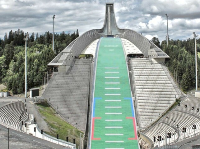 GRØNT: Under en presentasjon i 2016 fikk folk i skiforbundet se hvordan Holmenkollen kan bli med plast i unnarennet. GRØNT: Under en presentasjon i 2016 fikk folk i skiforbundet se hvordan Holmenkollen kan bli med plast i unnarennet.