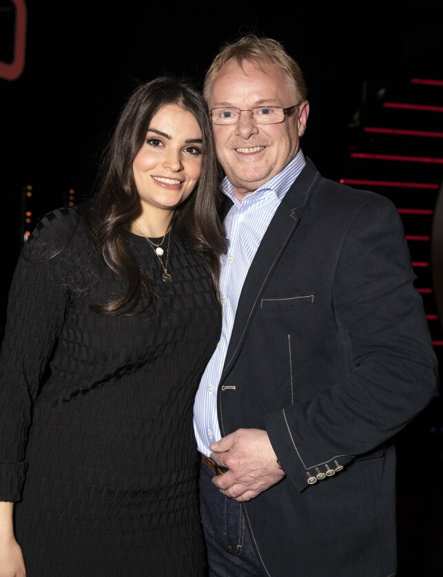 SPENNENDE TID I MØTE: Per Sandberg og Bahareh Letnes gleder seg stort til restaurantåpningen. Foto: Andreas Fadum/Se og Hør SPENNENDE TID I MØTE: Per Sandberg og Bahareh Letnes gleder seg stort til restaurantåpningen. Foto: Andreas Fadum/Se og Hør