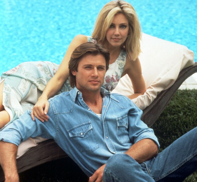 TV-IKON: Her er Locklear fra sin storhetstid i tv-serien «Melrose Place» i 1993 sammen med skuespillerkollega Grant Show. Foto: NTB Scanpix TV-IKON: Her er Locklear fra sin storhetstid i tv-serien «Melrose Place» i 1993 sammen med skuespillerkollega Grant Show. Foto: NTB Scanpix