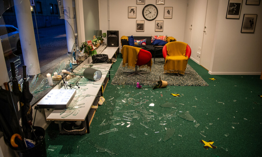 image: Hylles etter dette image: Hylles etter dette