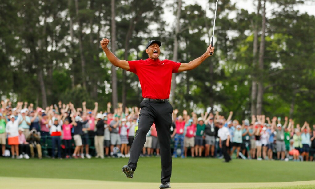 TILBAKE: Øyeblikket da Tiger Woods var tilbake på topp, våren 2019. Foto: Kevin C. Cox / AFP TILBAKE: Øyeblikket da Tiger Woods var tilbake på topp, våren 2019. Foto: Kevin C. Cox / AFP