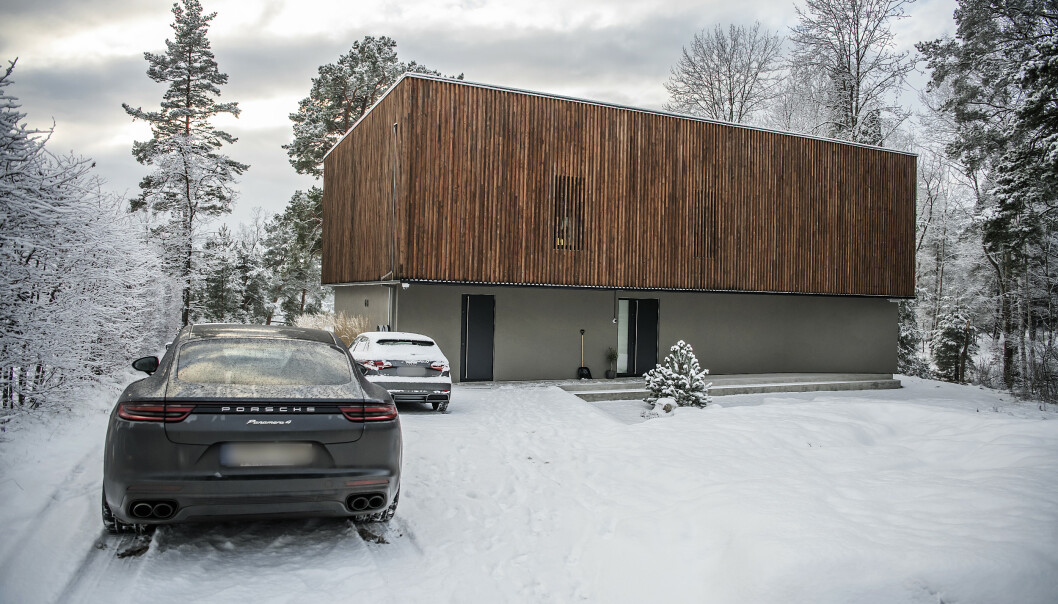 DYR VILLA: Villaen ligger på Lidingö i Stockholm. Foto: Anna-Karin Nilsson/Expressen DYR VILLA: Villaen ligger på Lidingö i Stockholm. Foto: Anna-Karin Nilsson/Expressen