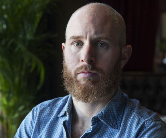 Magnus Helgerud er journalist og idéhistoriker med reisens idé som spesialfelt, og har skrevet boka Knytta til hytta. Foto: Anders Helgerud Magnus Helgerud er journalist og idéhistoriker med reisens idé som spesialfelt, og har skrevet boka Knytta til hytta. Foto: Anders Helgerud
