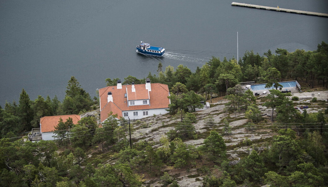 PRISREDUKSJON: Eiendommen på Bloksberg på Hankø er lagt ut for ti millioner mindre enn i fjor. Foto: Lars Eivind Bones / Dagbladet PRISREDUKSJON: Eiendommen på Bloksberg på Hankø er lagt ut for ti millioner mindre enn i fjor. Foto: Lars Eivind Bones / Dagbladet