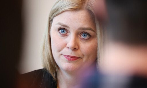 Oslo 20200518.
Olje- og energiminister Tina Bru (på bilde) og styreleder i Equinor Jon Erik Reinhardsen møter pressen etter møtet mandag ettermiddag.
Foto: Ørn E. Borgen / NTB scanpix Oslo 20200518.
Olje- og energiminister Tina Bru (på bilde) og styreleder i Equinor Jon Erik Reinhardsen møter pressen etter møtet mandag ettermiddag.
Foto: Ørn E. Borgen / NTB scanpix