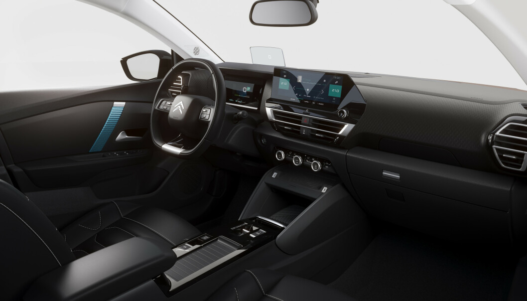 GOD PLASS: Bilen byr på god plass, sammenlignet med de mindre slektningene. Foto: Citroën GOD PLASS: Bilen byr på god plass, sammenlignet med de mindre slektningene. Foto: Citroën