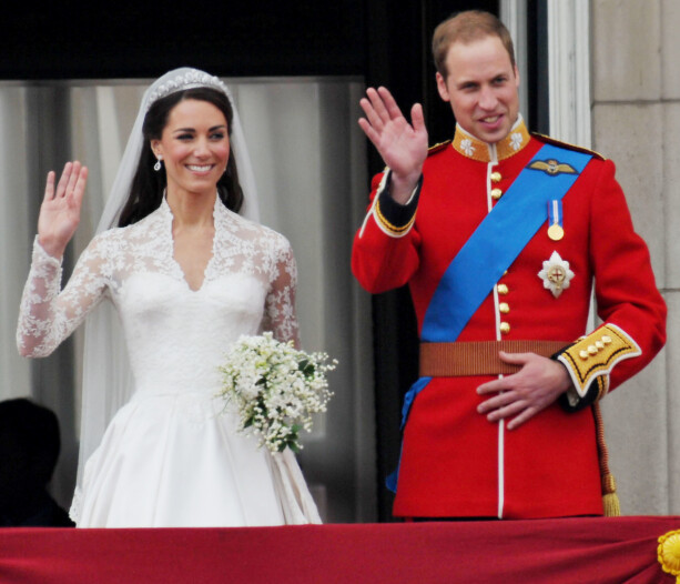 TRONARVING: En dag vil prins William arve tronen, og et nytt liv de færreste av oss kan sammenligne starter for han og Kate. Foto: NTB Scanpix TRONARVING: En dag vil prins William arve tronen, og et nytt liv de færreste av oss kan sammenligne starter for han og Kate. Foto: NTB Scanpix