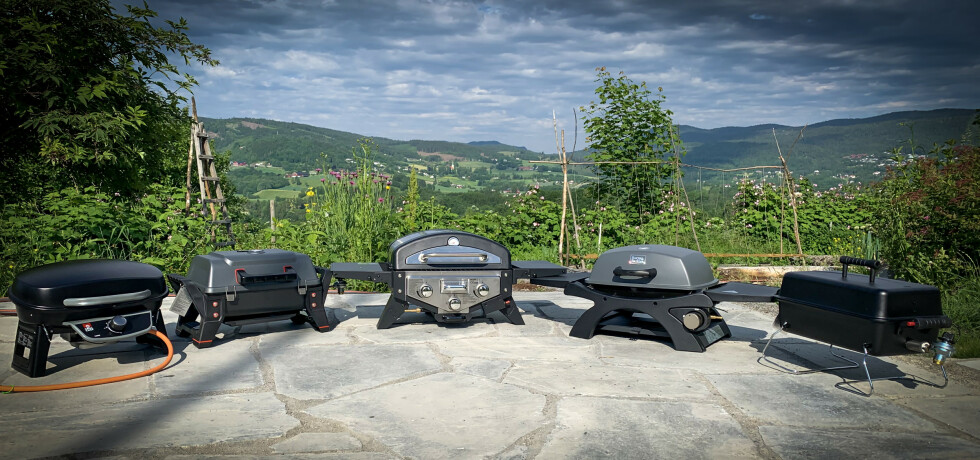 TEST AV SMÅ GASSGRILLER: Dagbladets test av gassgriller viser store kvalitetsforskjeller. I testen går vi gjennom hvilke ting man bør tenke på før man kjøper en gassgrill. Foto: C. Sjuve TEST AV SMÅ GASSGRILLER: Dagbladets test av gassgriller viser store kvalitetsforskjeller. I testen går vi gjennom hvilke ting man bør tenke på før man kjøper en gassgrill. Foto: C. Sjuve