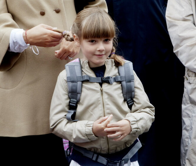 DEN GANG DA: Prinsesse Ingrid Alexandra fotografert da hun begynte på skolen i 2010. Foto: Stian Lysberg Solum / NTB Scanpix DEN GANG DA: Prinsesse Ingrid Alexandra fotografert da hun begynte på skolen i 2010. Foto: Stian Lysberg Solum / NTB Scanpix