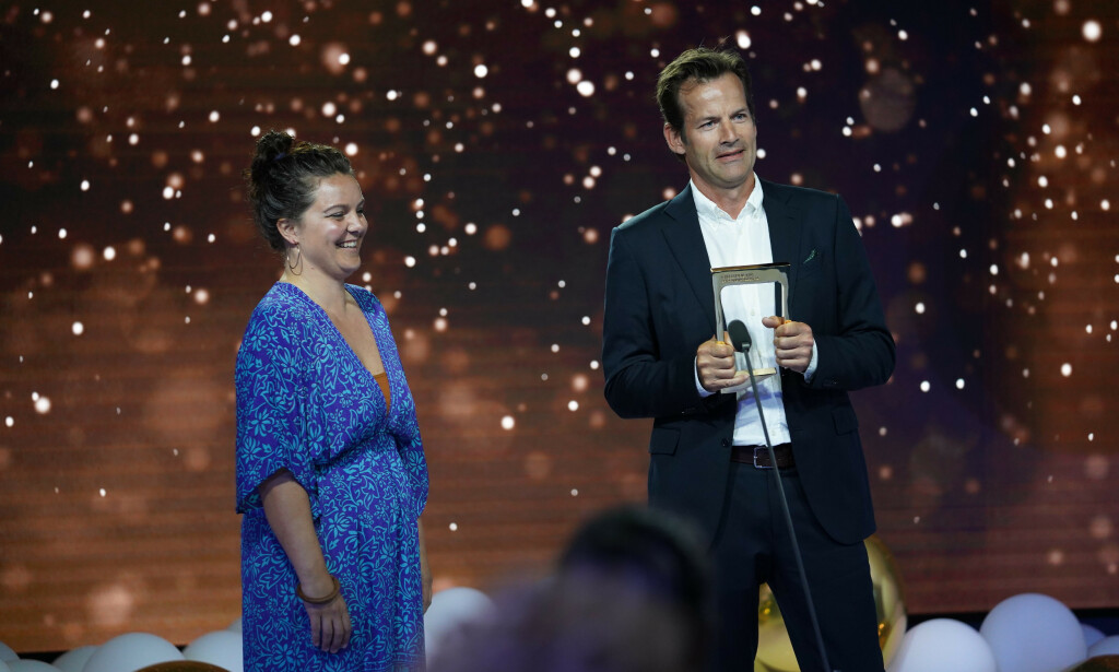 TV-ØYEBLIKK: Jon Almaas vant for det berømte ulvekysset. Foto: NTB Scanpix TV-ØYEBLIKK: Jon Almaas vant for det berømte ulvekysset. Foto: NTB Scanpix