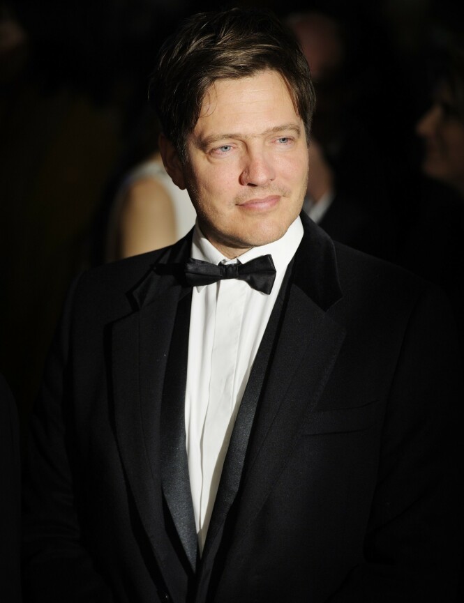I SORG: Den danske regissøren Thomas Vinterberg mistet dattera si i fjor vår. Nå snakker han ut om sorgen. Foto: NTB scanpix I SORG: Den danske regissøren Thomas Vinterberg mistet dattera si i fjor vår. Nå snakker han ut om sorgen. Foto: NTB scanpix