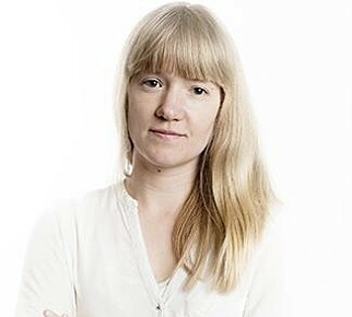 LITTERÆRE GODBITER: Dagbladets bokanmelder Marie Kleve sier at Sophie Elise kan være personen som kan få ungdommen til å lese bøker i stedet for bloggposter. Foto: Dagbladet. LITTERÆRE GODBITER: Dagbladets bokanmelder Marie Kleve sier at Sophie Elise kan være personen som kan få ungdommen til å lese bøker i stedet for bloggposter. Foto: Dagbladet.