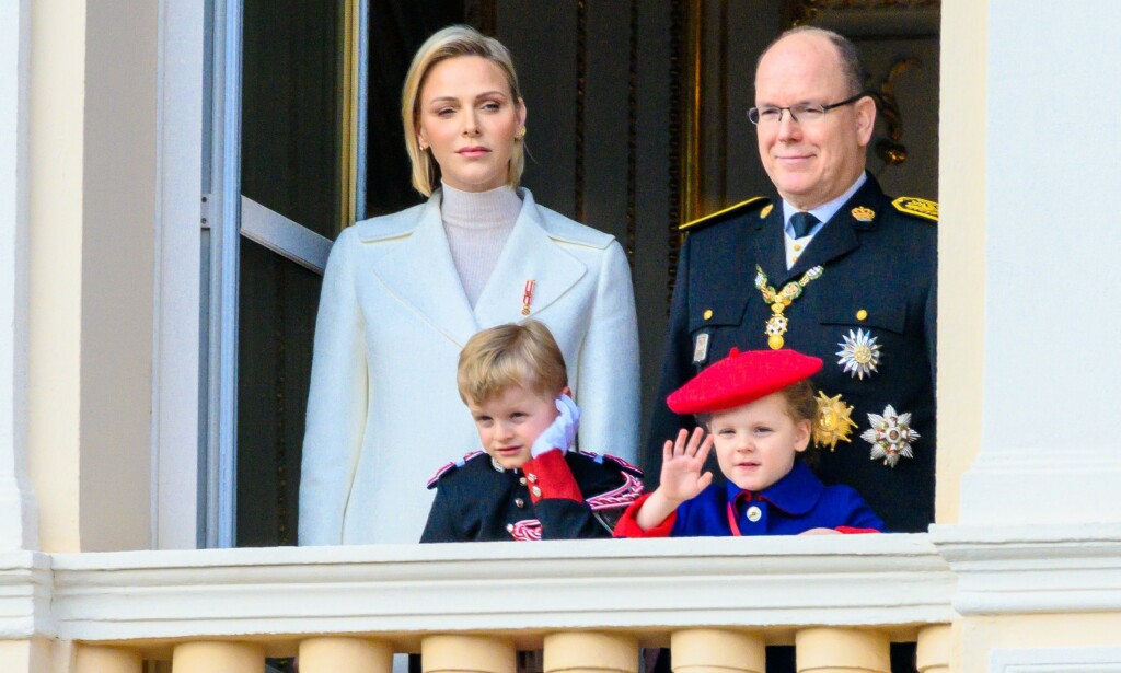 TVILLINGFORELDRE: Charlène og Albert har tvillingene Jacques og Gabriella sammen. Foto: NTB Scanpix TVILLINGFORELDRE: Charlène og Albert har tvillingene Jacques og Gabriella sammen. Foto: NTB Scanpix
