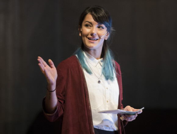 TATOVERINGER: Selda Ekiz' tatoveringer ble en liten utfordring for produksjonen under innspillingen av «Norsk-ish» som blir å se på NRK i september. Foto: NTB Scanpix TATOVERINGER: Selda Ekiz' tatoveringer ble en liten utfordring for produksjonen under innspillingen av «Norsk-ish» som blir å se på NRK i september. Foto: NTB Scanpix