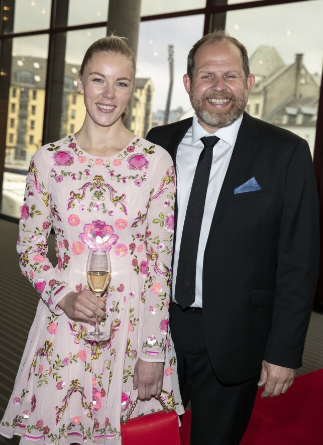 VENTER BARN: Truls Svendsen og Charlotte Smith kan glede seg over at de skal bli tobarnsforeldre. Foto: Andreas Fadum VENTER BARN: Truls Svendsen og Charlotte Smith kan glede seg over at de skal bli tobarnsforeldre. Foto: Andreas Fadum