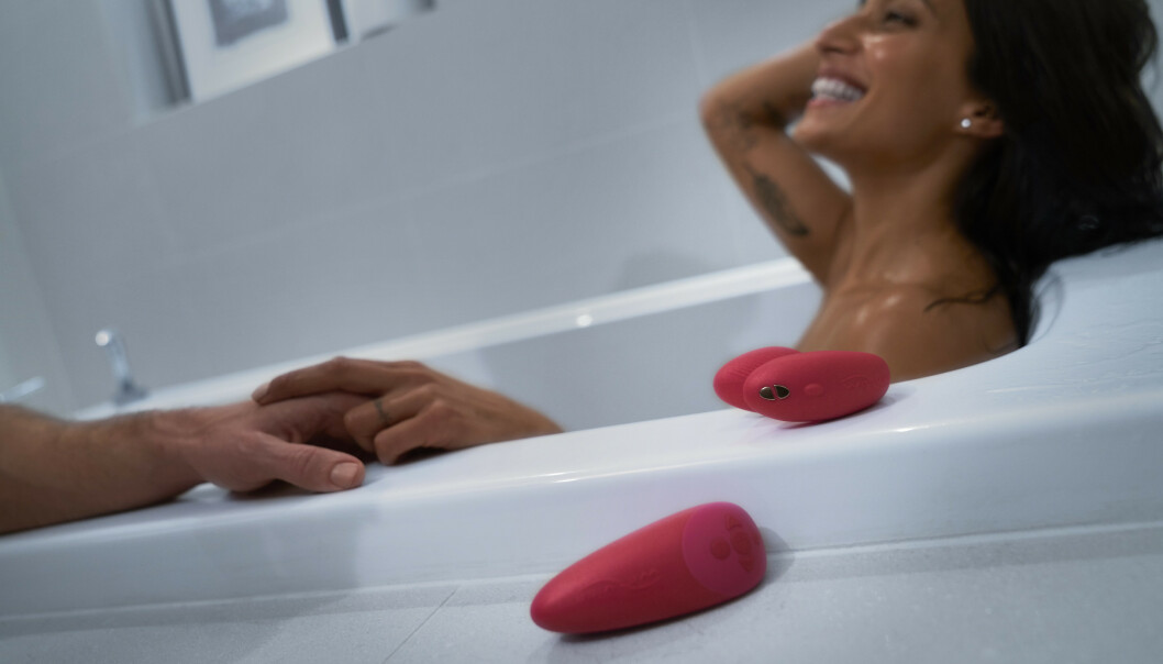 <strong>GODT FORHOLD:</strong> Par som bruker sexleketøy, kommuniserer ofte bedre. WeVibe<strong>GODT FORHOLD:</strong> Par som bruker sexleketøy, kommuniserer ofte bedre.