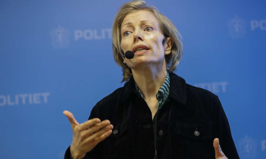 LA FRAM RAPPORTEN: Anja Dalgaard-Nielsen leder evalueringsutvalget og la fram rapporten hos Politidirektoratet. Foto: Geir Olsen / NTB Scanpix LA FRAM RAPPORTEN: Anja Dalgaard-Nielsen leder evalueringsutvalget og la fram rapporten hos Politidirektoratet. Foto: Geir Olsen / NTB Scanpix