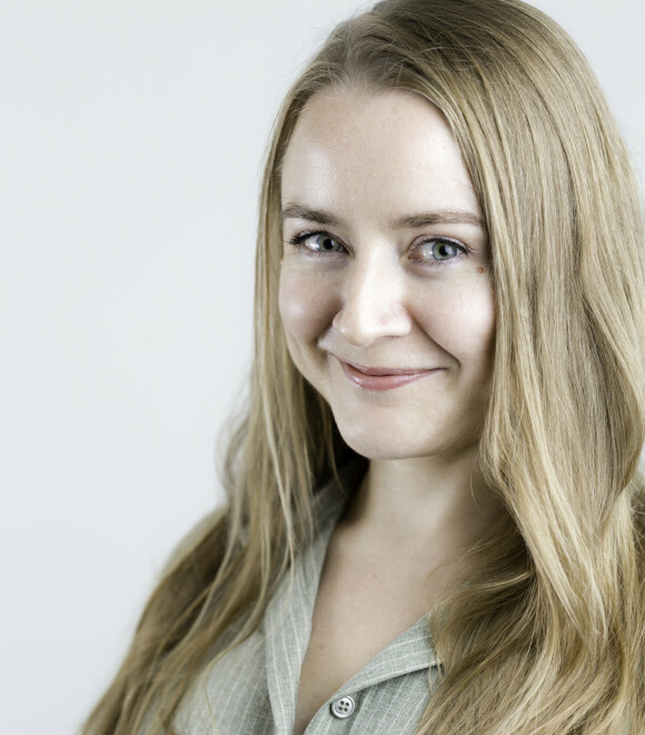 EKSPERTEN: Anja Sletteland er førstelektor i retorikk ved Universitetet i Oslo og medforfatter av boken «Det jeg skulle sagt. Håndbok mot seksuell trakassering». FOTO: Eivind Volder Rutle EKSPERTEN: Anja Sletteland er førstelektor i retorikk ved Universitetet i Oslo og medforfatter av boken «Det jeg skulle sagt. Håndbok mot seksuell trakassering». FOTO: Eivind Volder Rutle