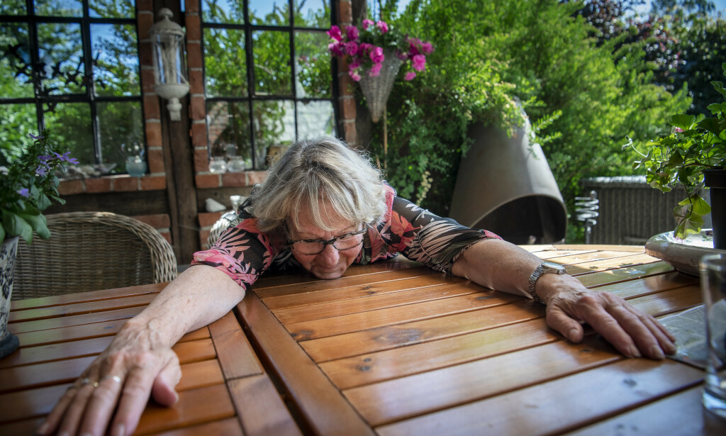 KOMPLISERT: -Pensjon er kjempevanskelig, og det er mye å sette seg inn i. Da er det også lett å trå feil, mener Else Bjørg Thorbjørnsen. Foto: Lars Eivind Bones KOMPLISERT: -Pensjon er kjempevanskelig, og det er mye å sette seg inn i. Da er det også lett å trå feil, mener Else Bjørg Thorbjørnsen. Foto: Lars Eivind Bones