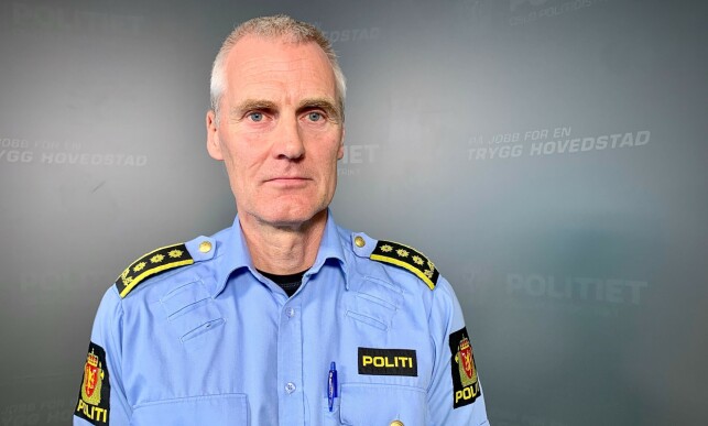 POLITILEDER: Henrik Nilssen er stabssjef i Oslo politidistrikt. Han framholder at politiet er helt meningsnøytrale ved demonstrasjoner som den på Mortensrud. Foto: Ralf Lofstad / Dagbladet POLITILEDER: Henrik Nilssen er stabssjef i Oslo politidistrikt. Han framholder at politiet er helt meningsnøytrale ved demonstrasjoner som den på Mortensrud. Foto: Ralf Lofstad / Dagbladet