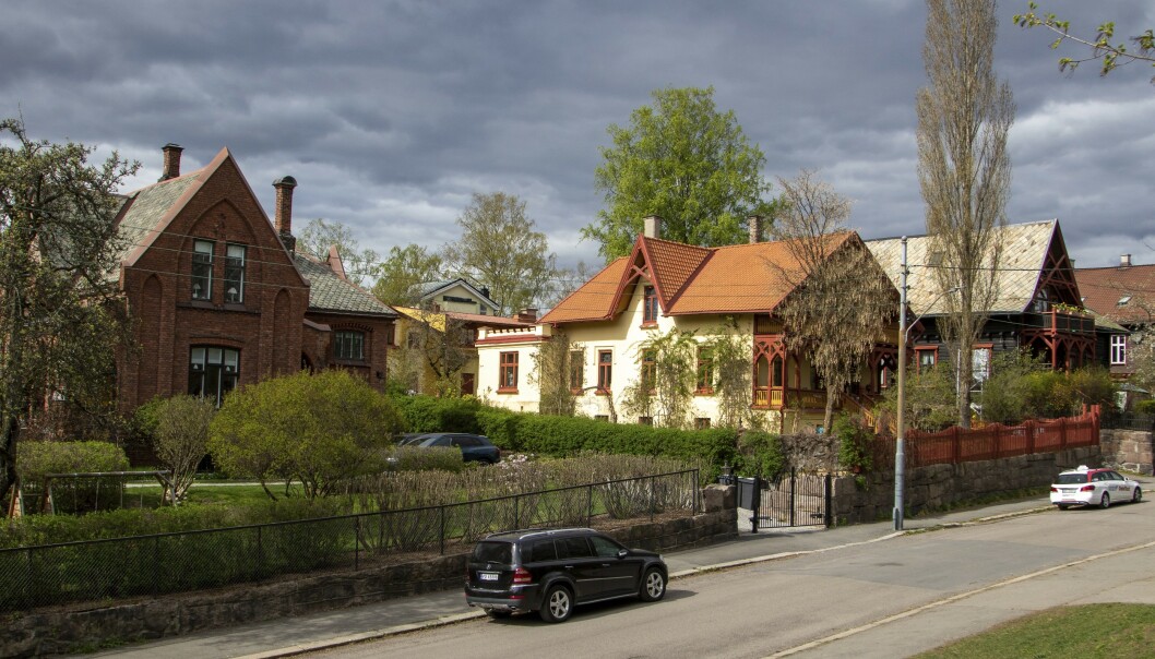 HERSKAPELIG: Fargerborg er et eldorado for de som liker å titte på gamle hus og bygninger. FOTO: Erik Valebrokk HERSKAPELIG: Fargerborg er et eldorado for de som liker å titte på gamle hus og bygninger. FOTO: Erik Valebrokk