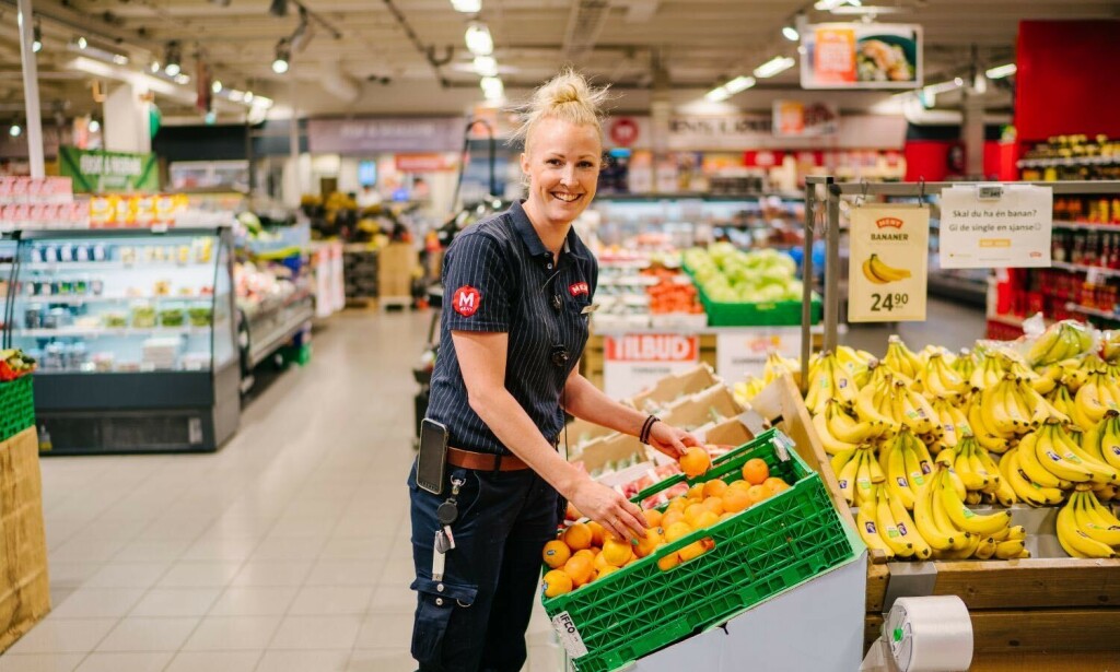 MORO: Butikksjef på Meny Østfoldhallene, Malin Iversen, har hatt en hektisk, men morsom, vår. Foto: Meny MORO: Butikksjef på Meny Østfoldhallene, Malin Iversen, har hatt en hektisk, men morsom, vår. Foto: Meny
