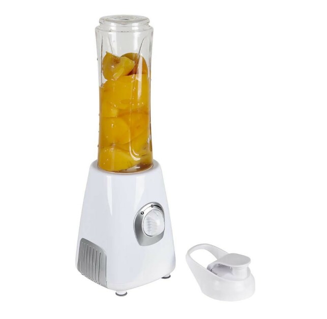 SUNT OG GODT: Å lage smoothie er superenkelt, og byr på en fin energiboost på tunge dager. SUNT OG GODT: Å lage smoothie er superenkelt, og byr på en fin energiboost på tunge dager.