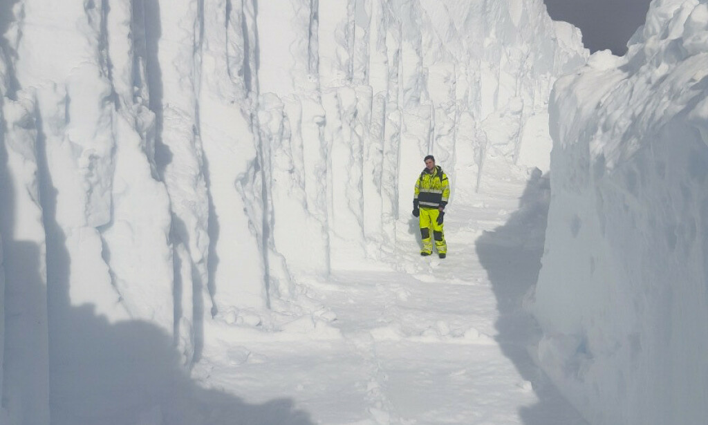 FJERNET: Over 2000 kubikkmeter snø er fjernet denne uken. Foto: BKK / NTB scanpix FJERNET: Over 2000 kubikkmeter snø er fjernet denne uken. Foto: BKK / NTB scanpix