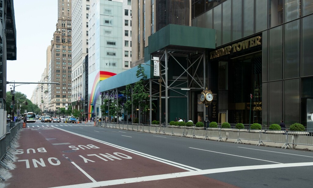 NEW YORK: Trump Tower, før «Black Lives Matter» begynte å strekke seg nedover gata. Foto: Erik Pendzich / Shutterstock / NTB Scanpix NEW YORK: Trump Tower, før «Black Lives Matter» begynte å strekke seg nedover gata. Foto: Erik Pendzich / Shutterstock / NTB Scanpix
