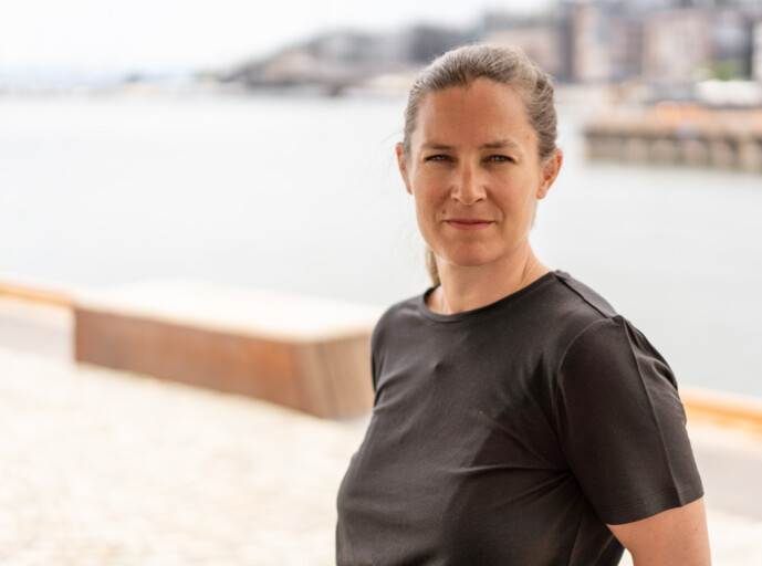 DÅRLIG KOMBINASJON: Randi Hagen Eriksrud, generalsekretær i foreningen Av-og-til, mener alkohol og båtføring er en dårlig kombinasjon. FOTO: Foreningen Av-og-til DÅRLIG KOMBINASJON: Randi Hagen Eriksrud, generalsekretær i foreningen Av-og-til, mener alkohol og båtføring er en dårlig kombinasjon. FOTO: Foreningen Av-og-til