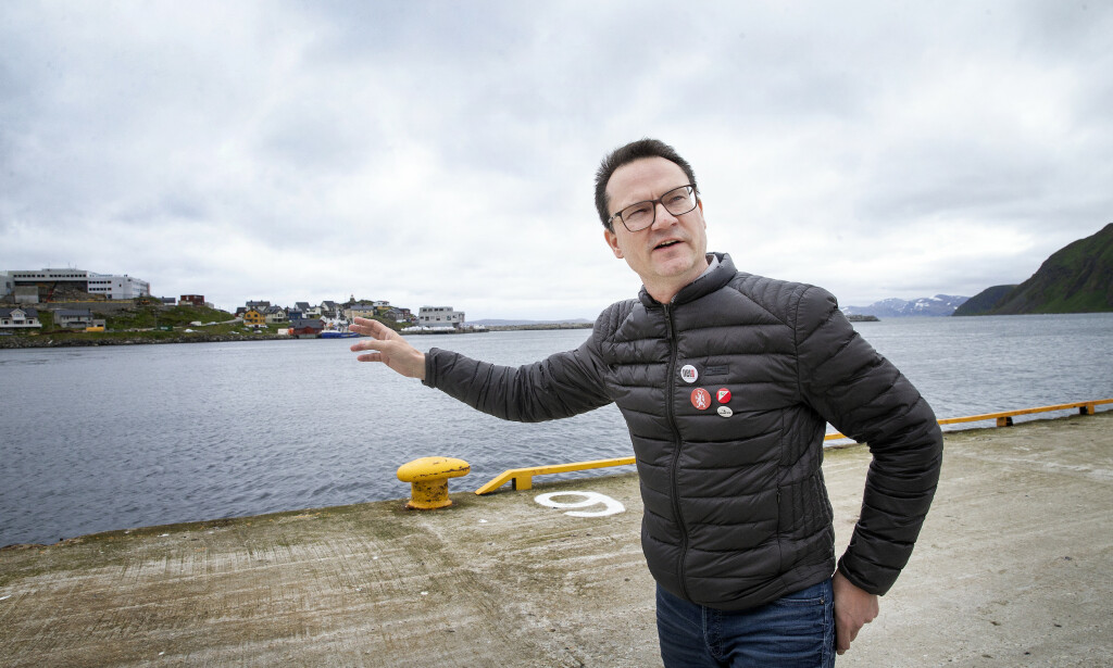 INGEN BÅTER: - I turistsesongen kommer det flere båter om dagen til Honningsvåg. Etter coronaen, har besøkene blitt kansellert, forteller ordfører Jan Olsen i Nordkapp kommune. Foto: Henning Lillegård / Dagbladet INGEN BÅTER: - I turistsesongen kommer det flere båter om dagen til Honningsvåg. Etter coronaen, har besøkene blitt kansellert, forteller ordfører Jan Olsen i Nordkapp kommune. Foto: Henning Lillegård / Dagbladet