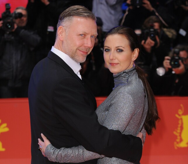 STJERNEPAR: Mikael Persbrandt og Sanna Lundell har holdt sammen i 15 år. Foto: NTB Scanpix STJERNEPAR: Mikael Persbrandt og Sanna Lundell har holdt sammen i 15 år. Foto: NTB Scanpix