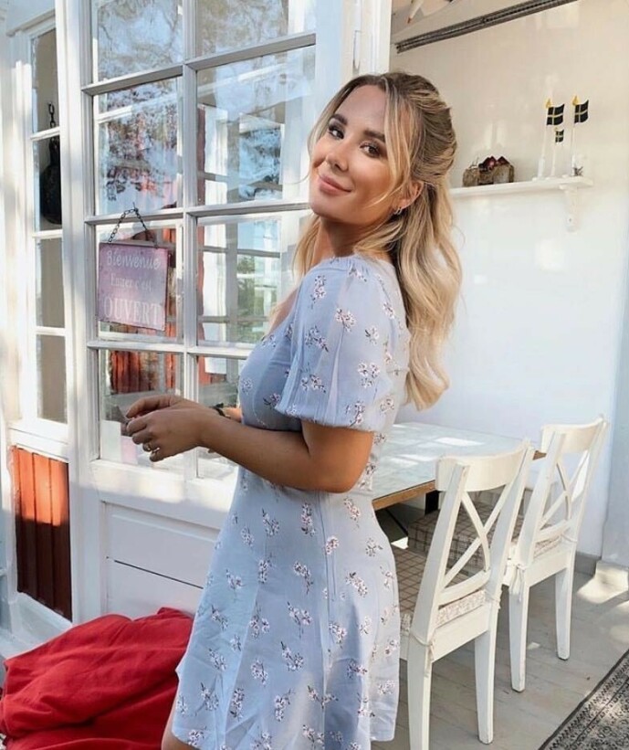 VIL BIDRA TIL NOE POSITIVT: Alexandra Nilsson forklarer at hun har satt seg som mål å dele ekte og ærlige bilder på Instagram en gang i uka. Foto: Privat VIL BIDRA TIL NOE POSITIVT: Alexandra Nilsson forklarer at hun har satt seg som mål å dele ekte og ærlige bilder på Instagram en gang i uka. Foto: Privat
