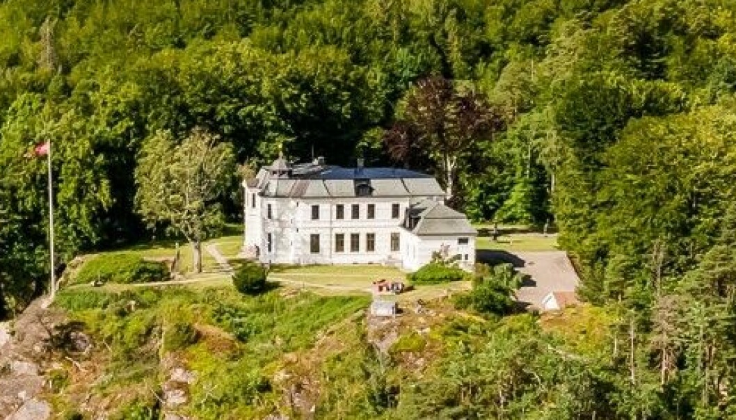 Mørk historie: Selger luksusvilla Mørk historie: Selger luksusvilla