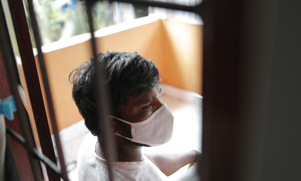 SUPERSMITTER: 33 år gamle Prasad Denish beskyldes for å være Sri Lankas supersmitter. Selv mener han det er fordi han er rusmisbruker. Foto: Eranga Jayawardena / AP / NTB Scanpix SUPERSMITTER: 33 år gamle Prasad Denish beskyldes for å være Sri Lankas supersmitter. Selv mener han det er fordi han er rusmisbruker. Foto: Eranga Jayawardena / AP / NTB Scanpix