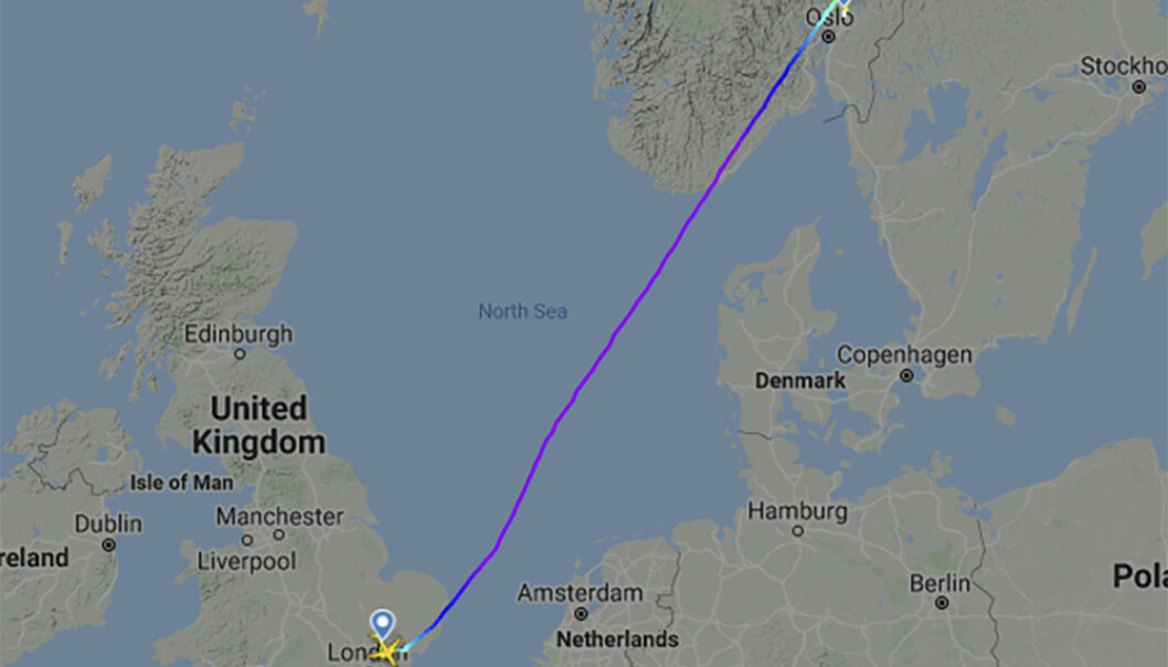 Skjermbilde av ruten til Ryanair-flyet som mottok bombetrussel på vei fra Stansted til Gardermoen. Foto: Flightradar24 / NTB scanpix Skjermbilde av ruten til Ryanair-flyet som mottok bombetrussel på vei fra Stansted til Gardermoen. Foto: Flightradar24 / NTB scanpix