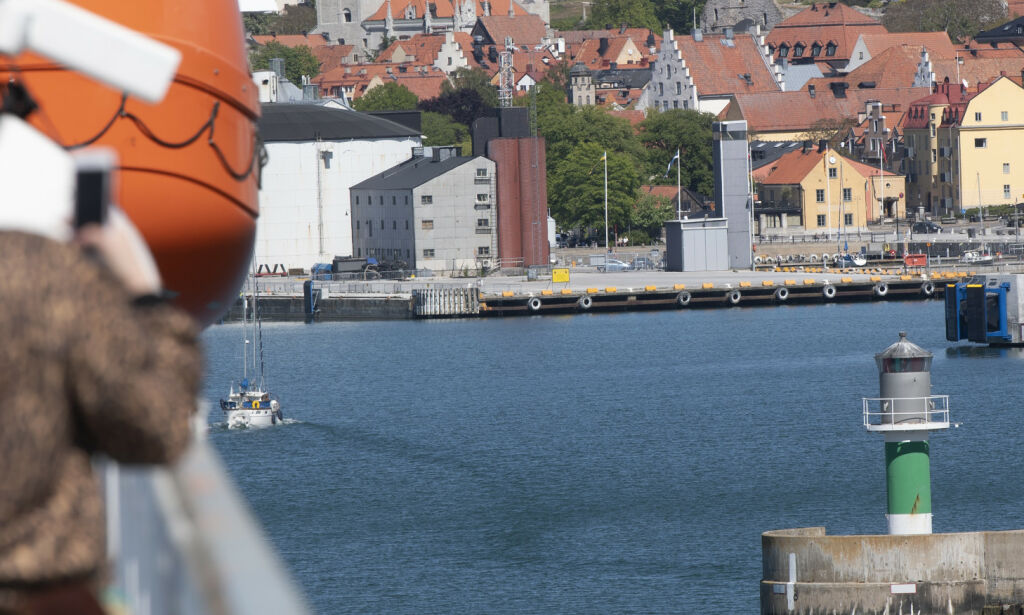 image: Politiet advarer: - Smekkfullt av turister