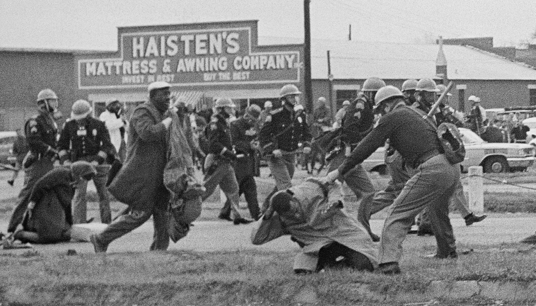 John Lewis ble banket opp i Selma i Alabama i 1965. Arkivfoto: AP / NTB scanpix John Lewis ble banket opp i Selma i Alabama i 1965. Arkivfoto: AP / NTB scanpix