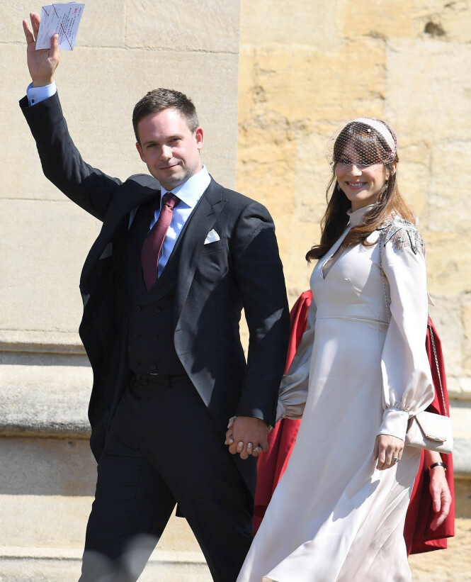 HATTEFIN: Skuespillerparet Troian Bellisario og Patrick J. Adams var blant gjestene i det kongelige bryllupet i mai 2018. Man kan vel trygt si at 34-åringen lyktes i å skjule gravidmagen. Foto: NTB Scanpix HATTEFIN: Skuespillerparet Troian Bellisario og Patrick J. Adams var blant gjestene i det kongelige bryllupet i mai 2018. Man kan vel trygt si at 34-åringen lyktes i å skjule gravidmagen. Foto: NTB Scanpix
