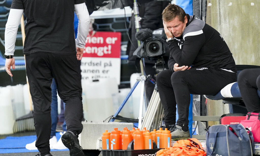 DET ER BARE FOTBALL: Haugesunds trener Jostein Grindhaug har perspektiv selv om han var langt nede etter enda et tap lørdag kveld. Ingen har mistet livet, det er bare fotball. Og fordi han kjenner lusa på gangen vet han også hva som skal til for å snu det. Hardt arbeid. Foto: Jan Kåre Ness / NTB scanpix DET ER BARE FOTBALL: Haugesunds trener Jostein Grindhaug har perspektiv selv om han var langt nede etter enda et tap lørdag kveld. Ingen har mistet livet, det er bare fotball. Og fordi han kjenner lusa på gangen vet han også hva som skal til for å snu det. Hardt arbeid. Foto: Jan Kåre Ness / NTB scanpix