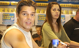 <strong>I OSLO:</strong> Dagbladet møtte Ricky Martin i 2003 da han besøkte hovedstaden i forbindelse med albumslipp. Foto: Tor Arne Dalsnes / Dagbladet <strong>I OSLO:</strong> Dagbladet møtte Ricky Martin i 2003 da han besøkte hovedstaden i forbindelse med albumslipp. Foto: Tor Arne Dalsnes / Dagbladet