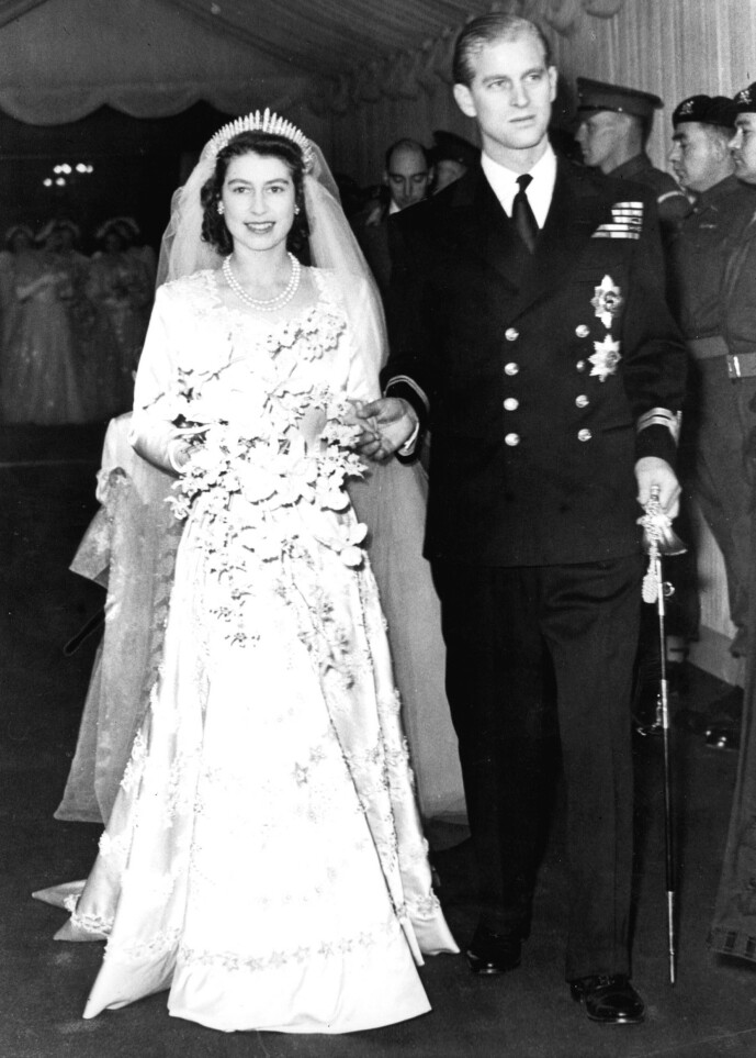 DEN GANG DA: Dronning Elizabeth II giftet seg med Philip Mountbatten i november 1947. Den samme tiaraen ble brukt av barnebarnet nesten 73 år senere. FOTO: NTB scanpix DEN GANG DA: Dronning Elizabeth II giftet seg med Philip Mountbatten i november 1947. Den samme tiaraen ble brukt av barnebarnet nesten 73 år senere. FOTO: NTB scanpix