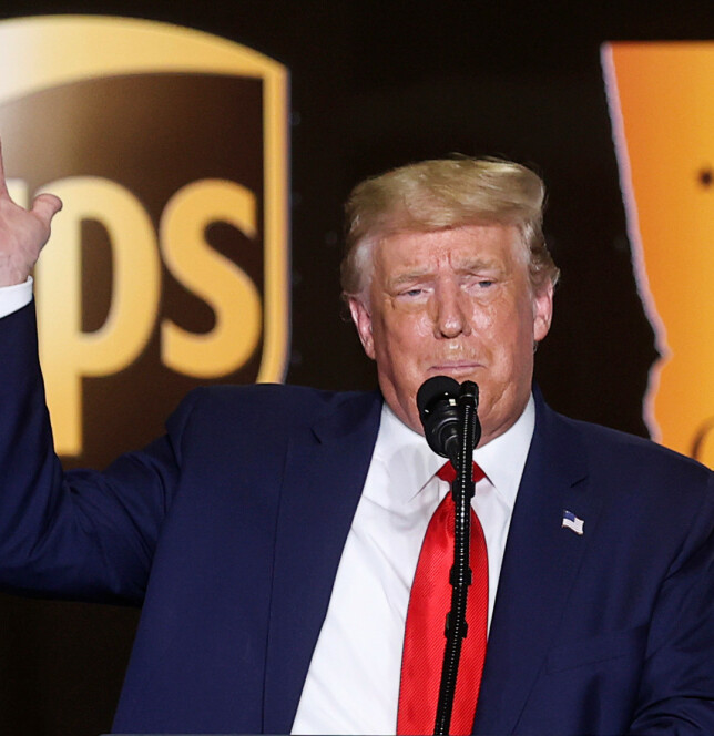 - HØY TID: Cecilie Krogh mener det er på tide at Trump får en makeover. Her er han fotografert den 15. juli, før han endret hårfarge. Foto: NTB Scanpix - HØY TID: Cecilie Krogh mener det er på tide at Trump får en makeover. Her er han fotografert den 15. juli, før han endret hårfarge. Foto: NTB Scanpix