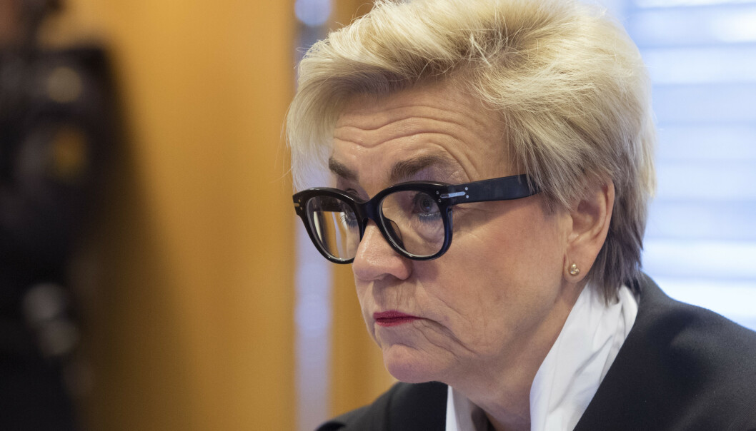 - VELDIG SYK: Gunhild Lærum, som er forsvareren til kvinnen i 30-årene som er siktet for å ha drept sine to barn, sier at kvinnen er for syk til å bli avhørt av politiet. Foto: Terje Bendiksby / NTB scanpix - VELDIG SYK: Gunhild Lærum, som er forsvareren til kvinnen i 30-årene som er siktet for å ha drept sine to barn, sier at kvinnen er for syk til å bli avhørt av politiet. Foto: Terje Bendiksby / NTB scanpix