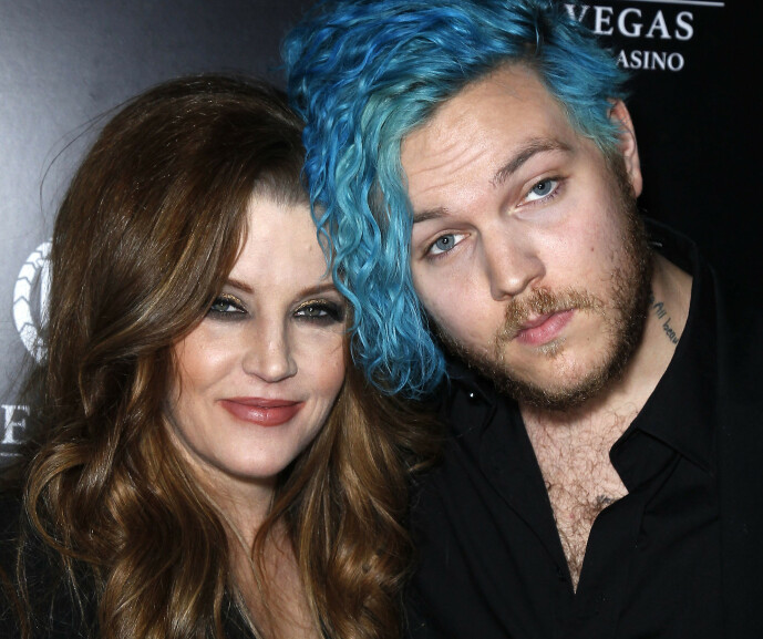 KJENDISBARN: Lisa Marie Presley med sønnen i 2015. Foto: NTB Scanpix KJENDISBARN: Lisa Marie Presley med sønnen i 2015. Foto: NTB Scanpix