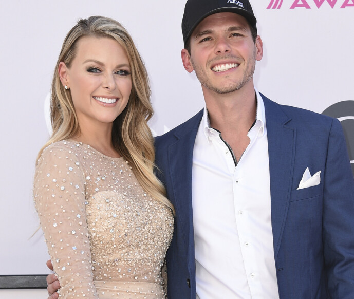 TUNGT TAP: Den amerikanske country-stjernen Granger Smith og kona Amber mistet yngstesønnen i drukningsulykke i 2019. Dette bildet er tatt i 2017. FOTO: NTB scanpix TUNGT TAP: Den amerikanske country-stjernen Granger Smith og kona Amber mistet yngstesønnen i drukningsulykke i 2019. Dette bildet er tatt i 2017. FOTO: NTB scanpix