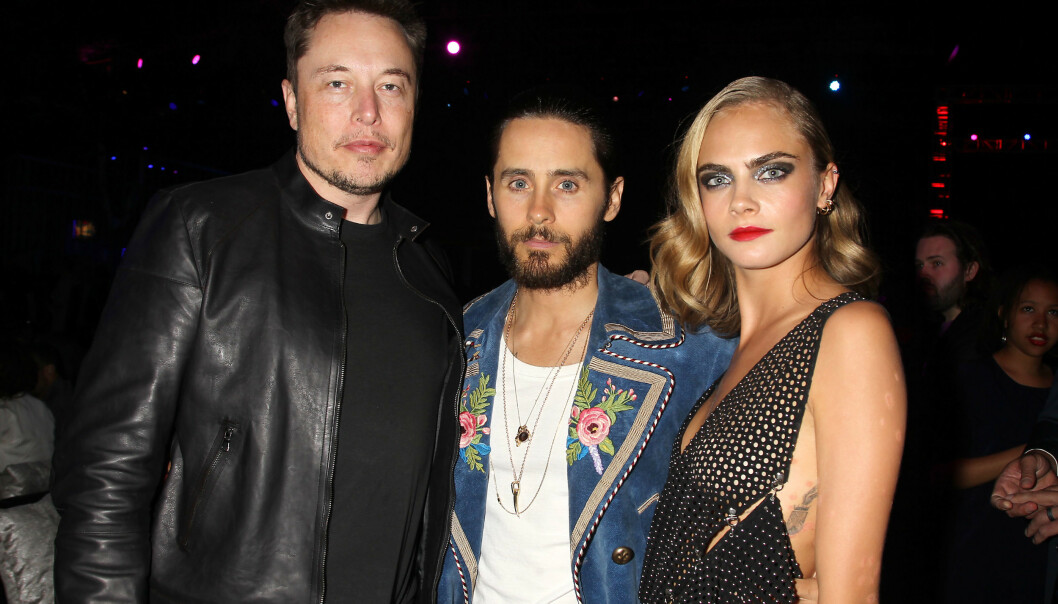 TREKANT?: Depp hevder at Amber skal ha hatt trekant med Elon Musk og Cara Delevingne i huset hans i slutten av 2016 - etter at paret gikk hver til sitt. Foto: NTB Scanpix TREKANT?: Depp hevder at Amber skal ha hatt trekant med Elon Musk og Cara Delevingne i huset hans i slutten av 2016 - etter at paret gikk hver til sitt. Foto: NTB Scanpix